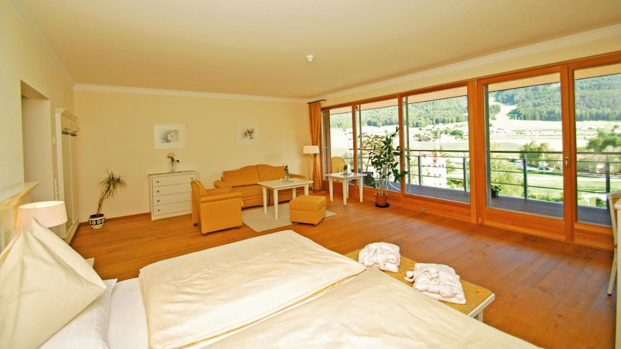 Hotel Olympia Brunico Exterior foto